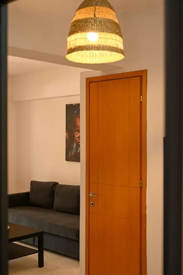 Thessaloniki Center Modern Apartment Yunanistan