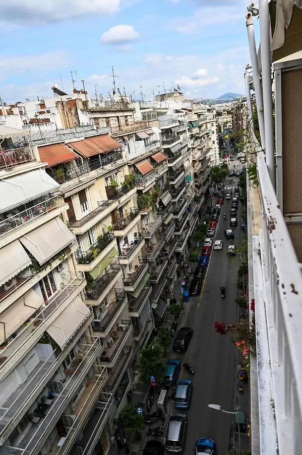 Thessaloniki Center Modern Apartment Yunanistan